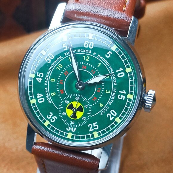 Soviet WristWatch Sturmanskie Vintage Pobeda Mechanical Watch Yuri Gagarin USSR - Picture 3 of 5